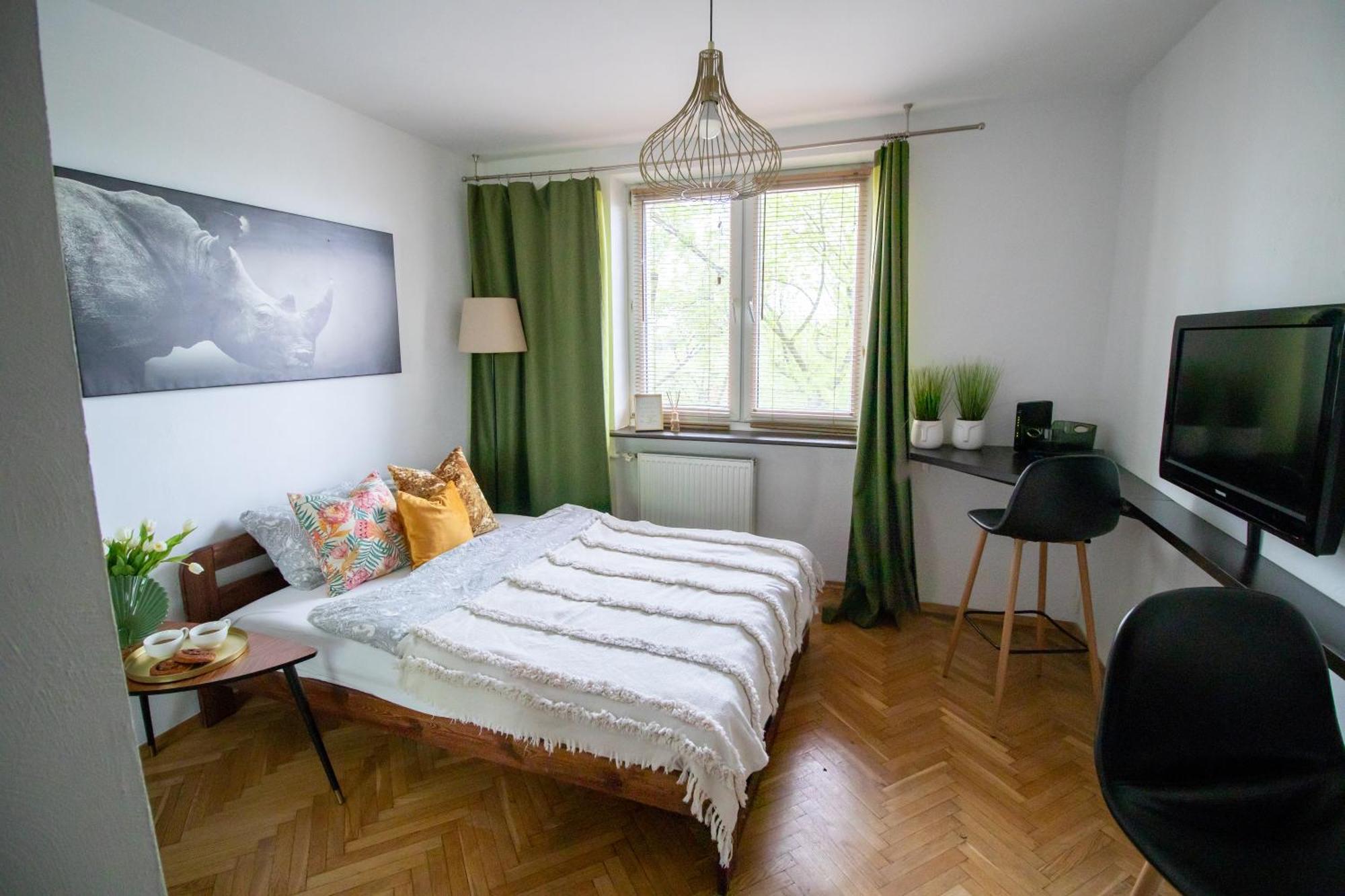 Piotrapartments - Big City Life Apartments In Central Warszawa Экстерьер фото