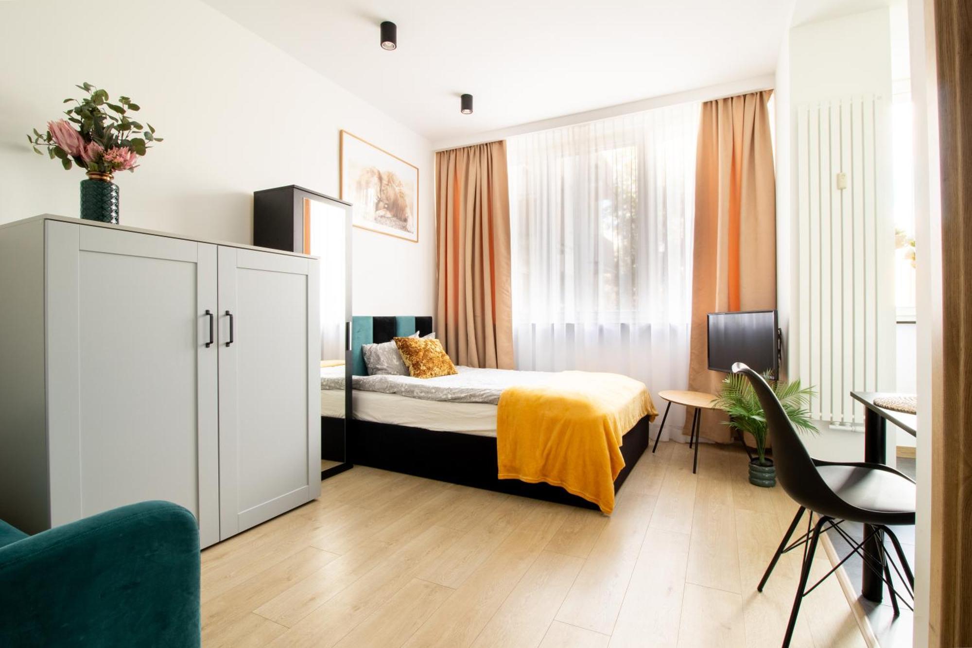 Piotrapartments - Big City Life Apartments In Central Warszawa Экстерьер фото