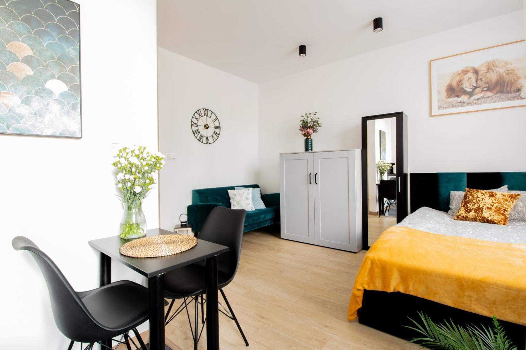 Piotrapartments - Big City Life Apartments In Central Warszawa Экстерьер фото