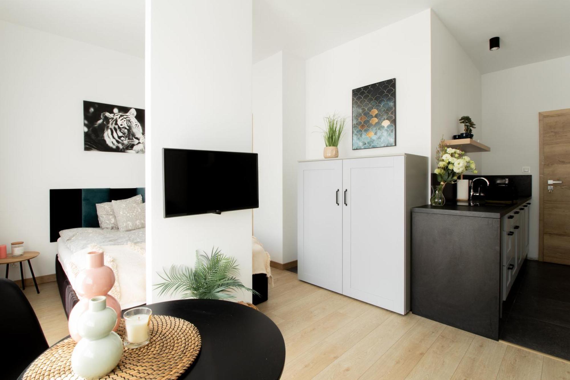 Piotrapartments - Big City Life Apartments In Central Warszawa Экстерьер фото