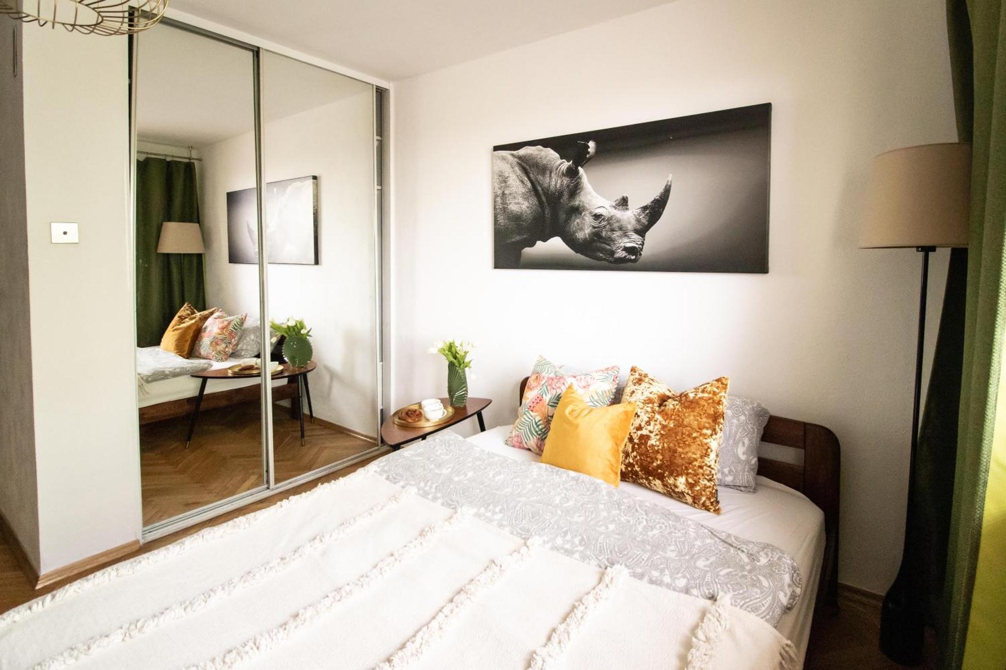 Piotrapartments - Big City Life Apartments In Central Warszawa Экстерьер фото